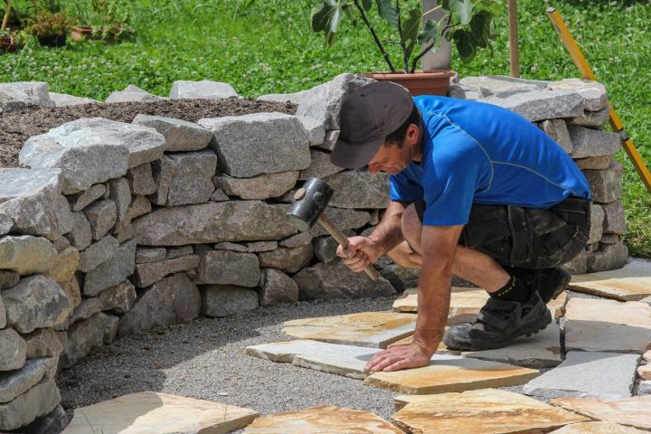 design homogène avec des pierres naturelles